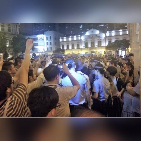 质疑：新澳门2025年正版挂牌同2025新澳门精准正版图库,整体执行讲解-防范夸张幌子危害